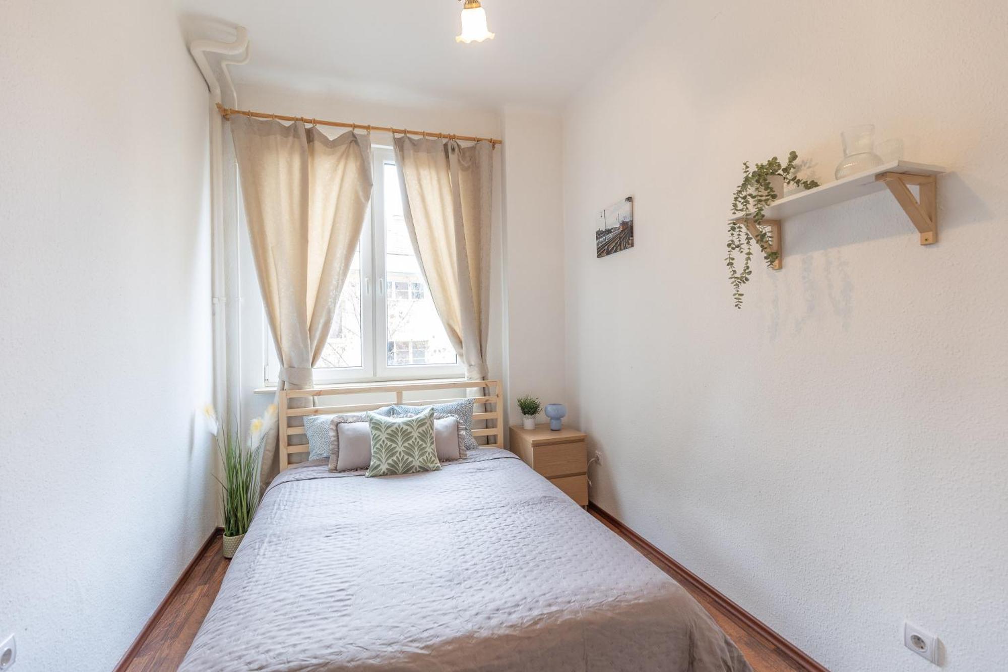 Riverside Balcony Apartment With View To Danube Budapest Exterior photo
